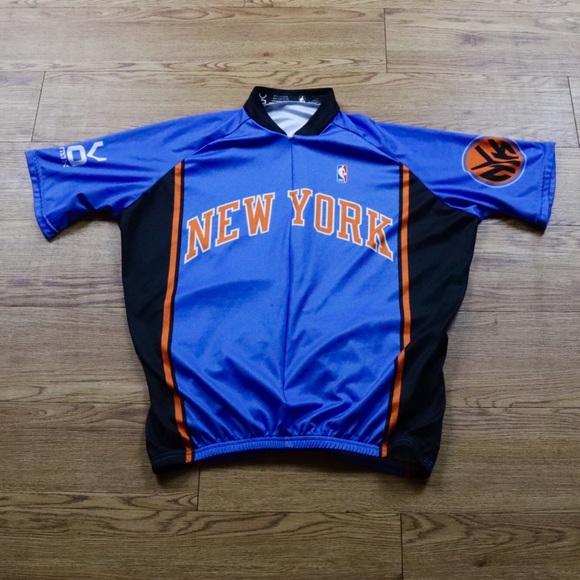knicks warm up shirt